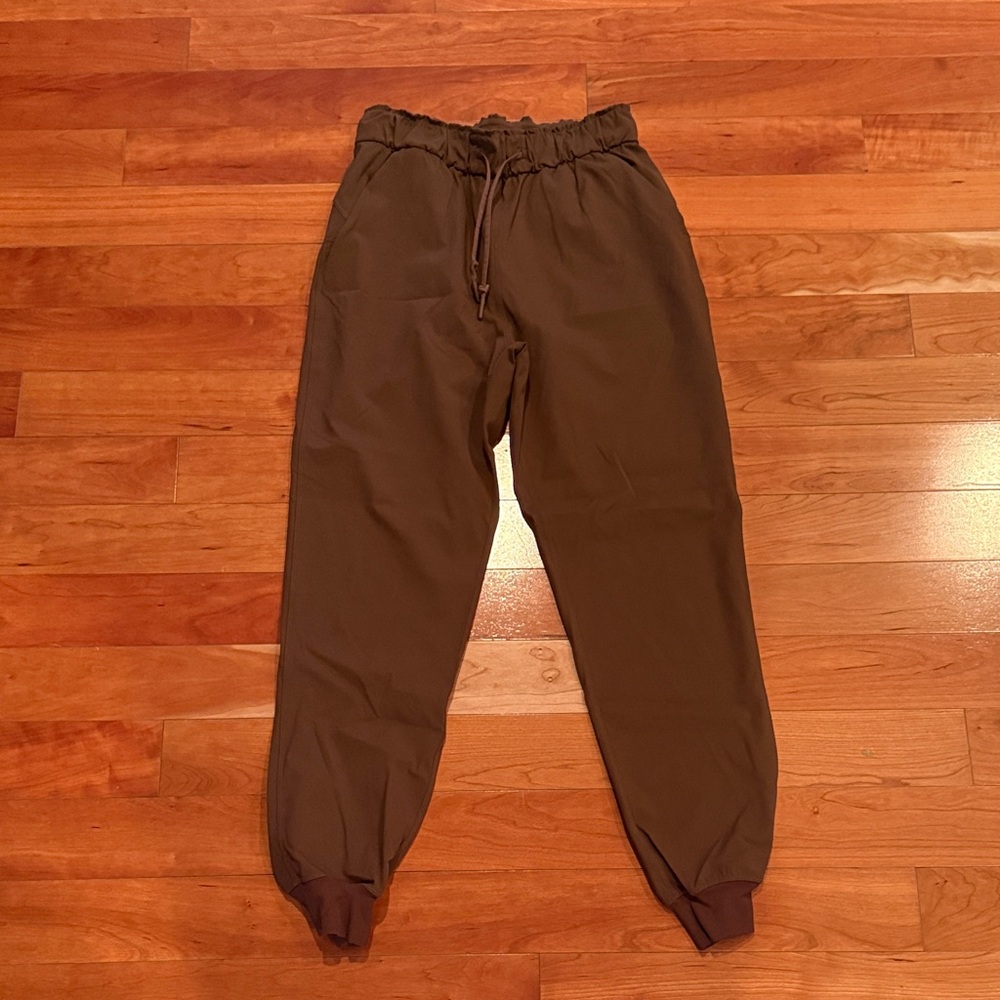 Lululemon joggers